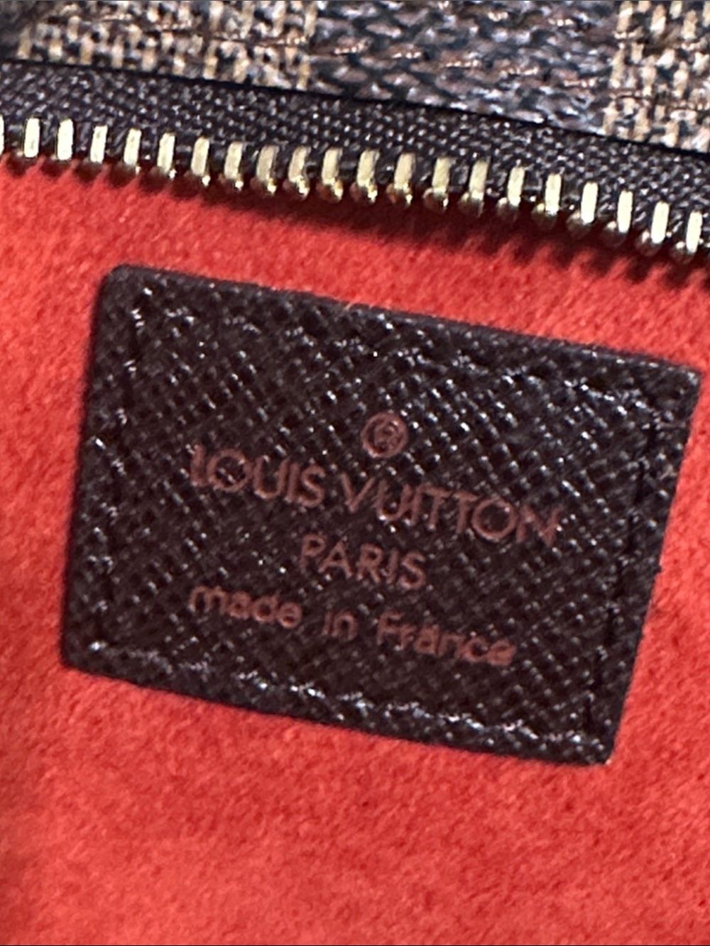 Louis Vuitton Damier Ebene Marais Bucket Bag with Pouch - Picture 12 of 16